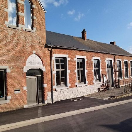 Bed and Breakfast La Chapelle Dinant Exterior foto